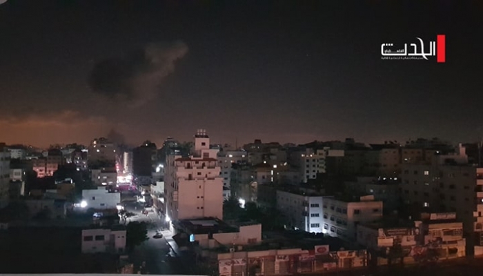 الاحتلال الإسرائيلي يقصف غزة

