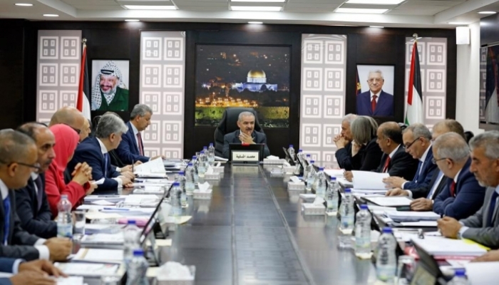 الحكومة: لجنة تحديث بيانات رواتب موظفي السلطة بغزة تستأنف عملها
