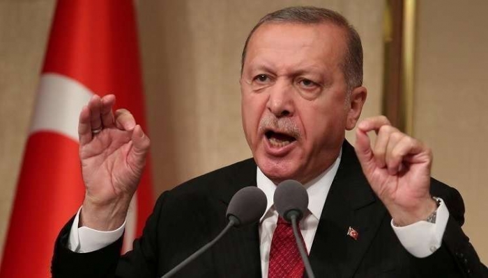 أردوغان: 400 ألف سوري يتوجهون إلى حدود تركيا من إدلب وأعلنا حالة الاستنفار  