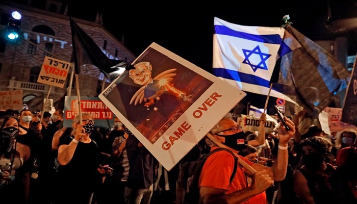 وزارة الصحة الإسرائيلية توصي برفع القيود عن التظاهرات

