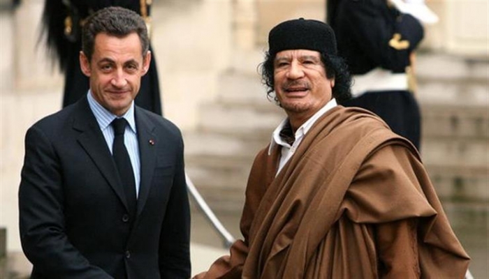 النيابة تضع ساركوزي رهن التحقيق بتهمة 
