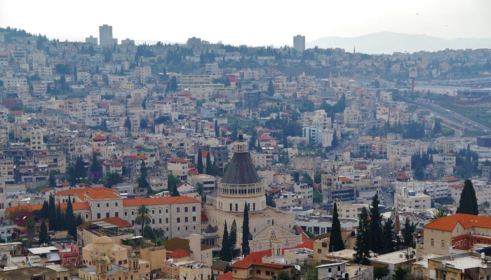 إغلاق الناصرة إثر إعلانها حمراء بسبب كورونا
