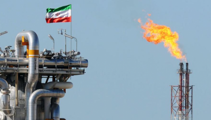 اندلاع حريق في مصفاة لتكرير النفط جنوبي إيران