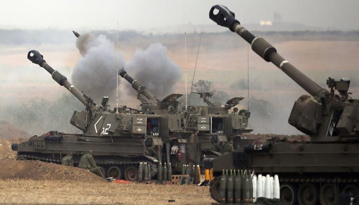 الجنود تصرفوا على عاتقهم.. جيش الاحتلال يفتح تحقيقا في عملية قصف مدفعي في غزة 

