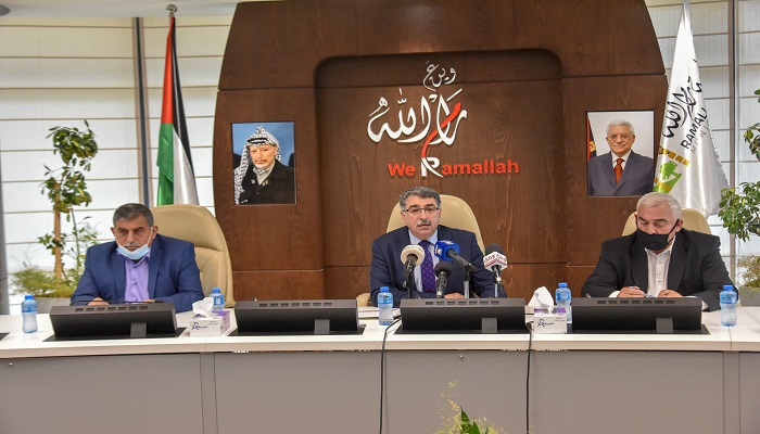 بلدية رام الله تنتزع