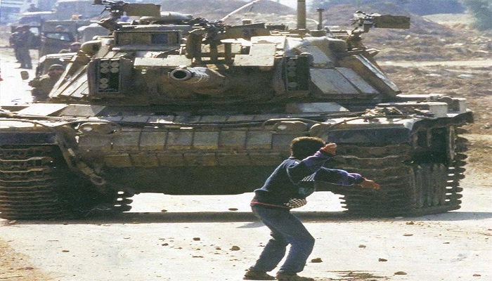 عشرون عاما على استشهاد الطفل الفلسطيني فارس عودة