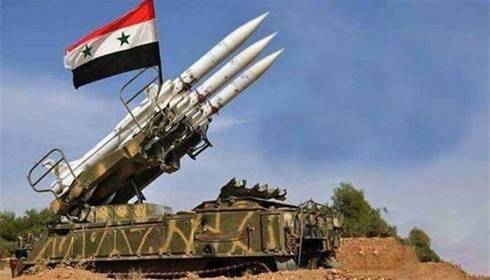 الدفاعات الجوية السورية تتصدى لعدوان إسرائيلي على ريف حماة
