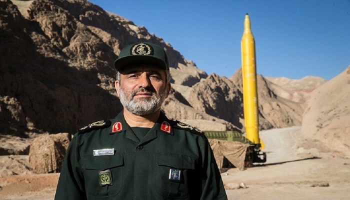 إيران: قادرون على السيطرة على الصواريخ خارج الغلاف الجوي

