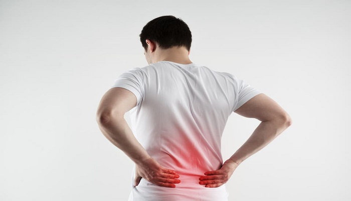 أوجاع الظهر.. الأسباب والأعراض