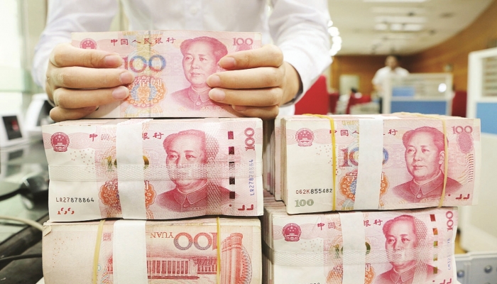 الصين تحجر على نقودها لوقف انتشار 