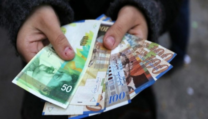 مطالبات إسرائيلية جديدة بالاستيلاء على 1.696 مليار شيقل من أموال المقاصة

