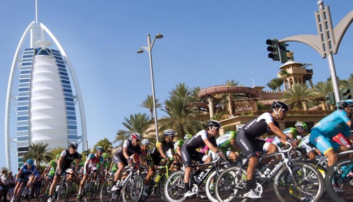 إسرائيل تعلن مشاركة فريقها في سباق دراجات بالإمارات