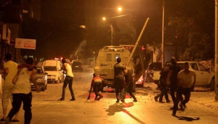 إصابة 20 مواطنا بمواجهات مع الاحتلال شرق نابلس
