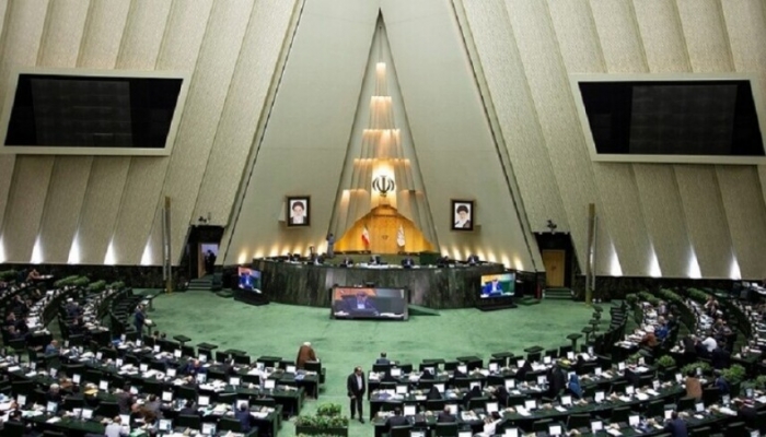 رئاسة البرلمان الإيراني: تسجيل إصابة أربعة نواب بفيروس كورونا
