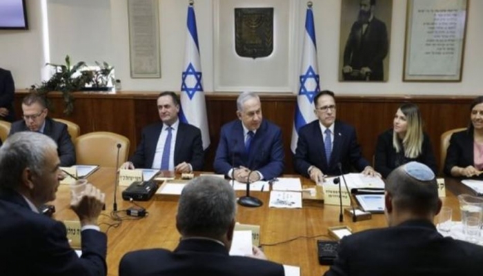 حكومة الاحتلال تجري مناقشات لتشديد القيود على حركة الإسرائيليين 

