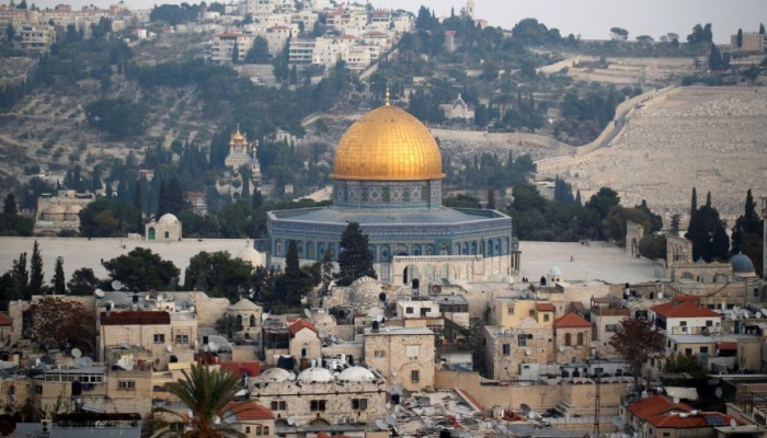 الملك عبد الله يصدر إعفاءً لمستأجري العقارات الوقفية في القدس من دفع إجاراتهم لعام 2020
