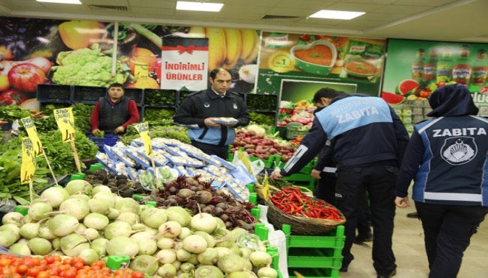 كورونا يرفع أسعار الفلفل الحار بعد الثوم في تركيا