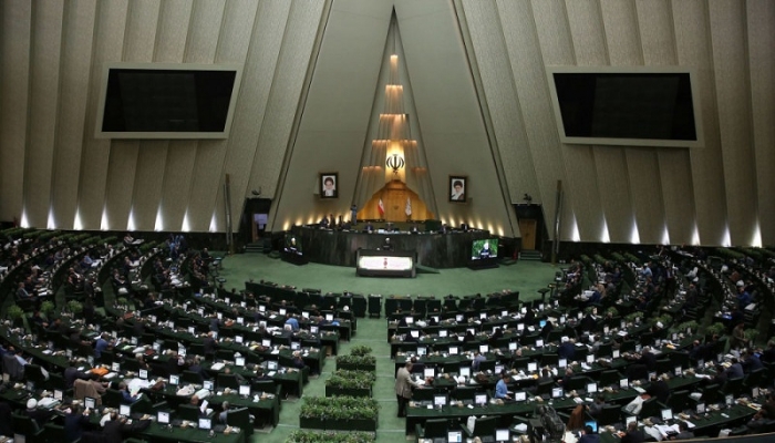 إيران.. 23 برلمانيا مصابا بفيروس كورونا
