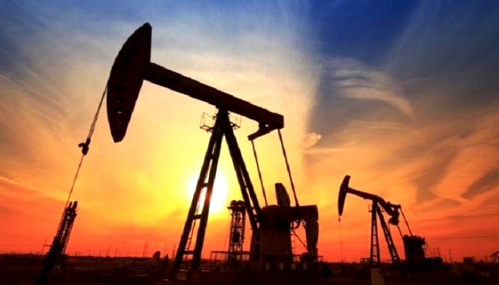 أسعار النفط تبلغ أدنى مستوياتها منذ 17 عاما
