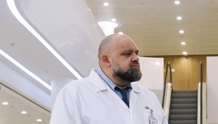 كبير الأطباء في مكافحة كورونا بموسكو مصاب بالفيروس
