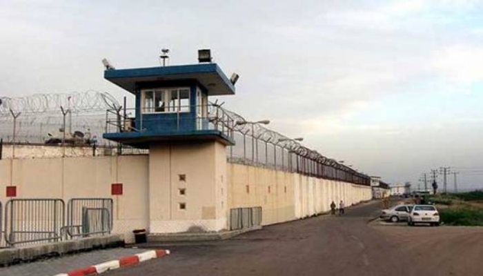 نادي الأسير يدعو لضغط دولي على الاحتلال لاتخاذ تدابير وقائية بالسجون
