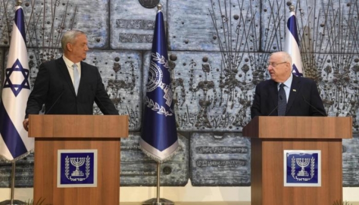 الرئيس الإسرائيلي ينقل مهمة تشكيل الحكومة للكنيست بعد فشل غانتس

