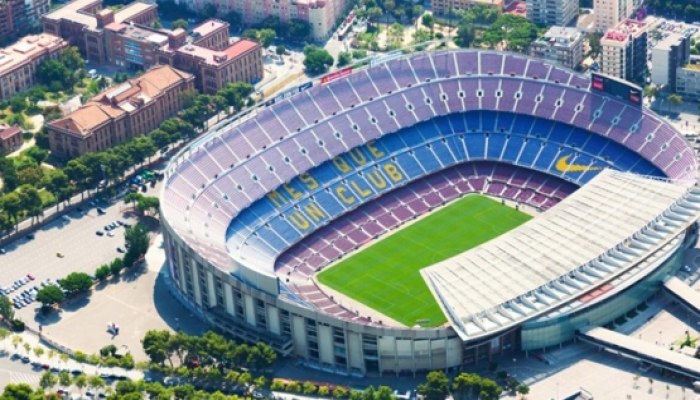 لأول مرة في تاريخه.. برشلونة يقرر بيع اسم ملعبه


