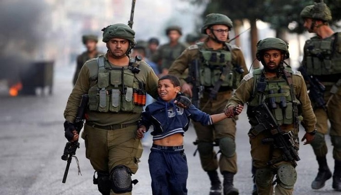 أبو بكر: الاحتلال يواصل اعتقال نحو 200 طفل

