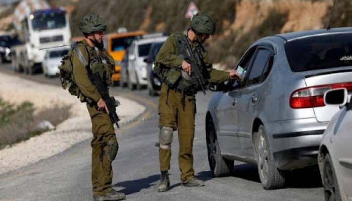 ضابط في جيش الاحتلال يسرق سيارة فلسطينية قرب رام الله
