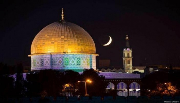 فلسطين ودول عربية تتحرى هلال شوال اليوم
