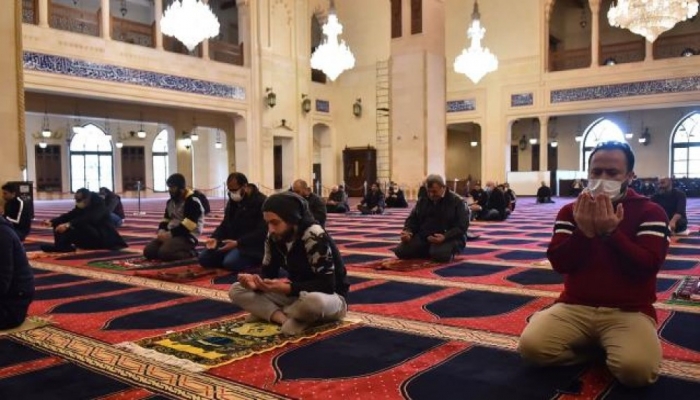 الأردن يحدد موعد إعادة فتح المساجد والكنائس