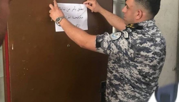 إغلاق 22 محلا تجاريا لعدم الالتزام بشروط السلامة في جنين 
