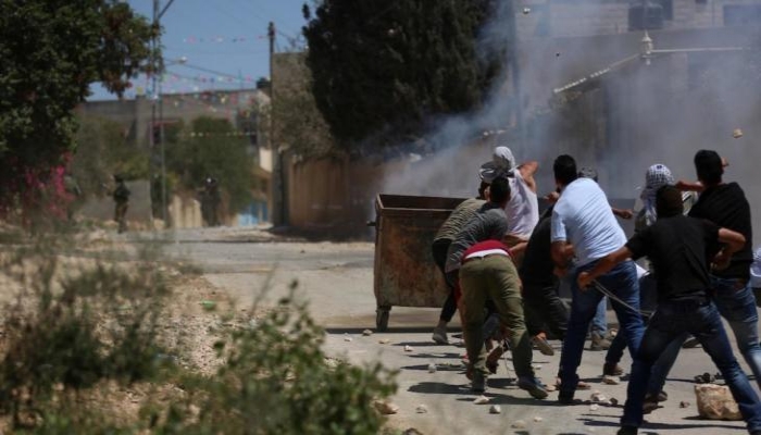 إصابة العشرات بالاختناق جراء قمع الاحتلال مسيرة كفر قدوم
