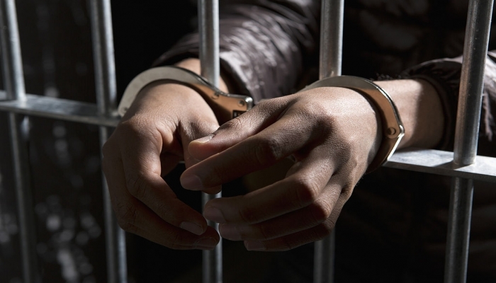 الحكم بالحبس 15 سنة لمروّج مخدرات