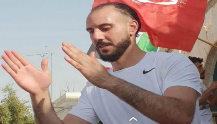 الاحتلال يُبعد المقدسي