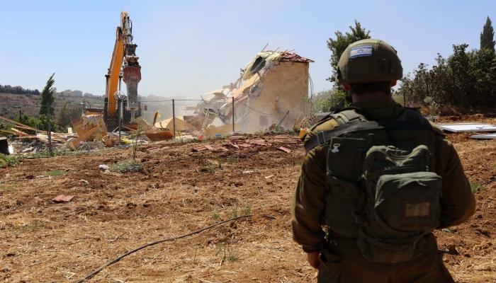 الاحتلال يهدم منزلا في خربة بيت اسكاريا جنوب بيت لحم
