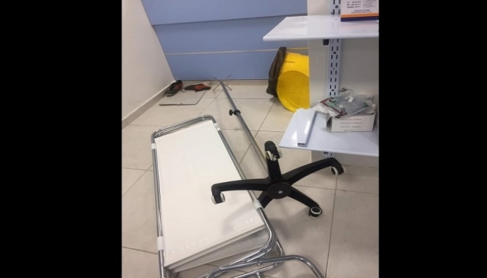 إصابة ممرض في اعتداء على مستشفى دورا الحكومي 

