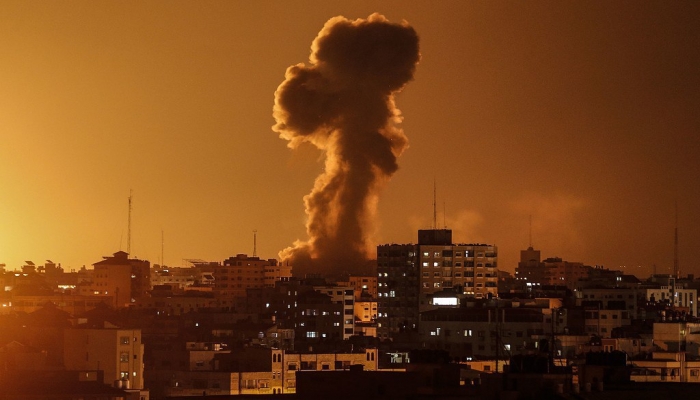 جيش الاحتلال يعلن عن مهاجمة مواقع للمقاومة في غزة 


