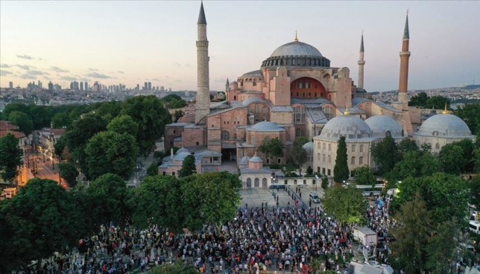 مستشار خامنئي: آيا صوفيا سيظل مسجدا حتى يوم القيامة والشعب التركي ممتن لأردوغان

