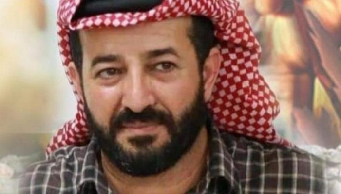  إدارة سجن عوفر تمارس ضغوطات على الأسير ماهر الأخرس لفك إضرابه

