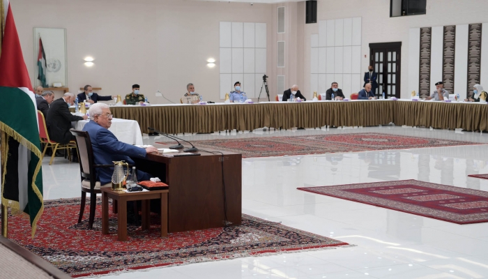 الرئيس يترأس اجتماعا للجنة الطوارئ
