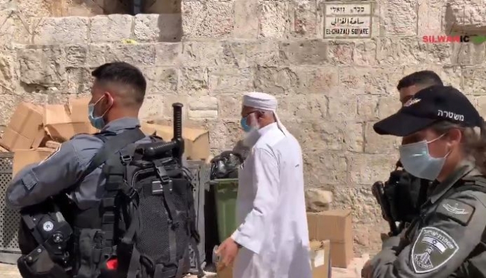 الاحتلال يعتقل 4 مواطنين عند باب الأسباط بالقدس المحتلة
