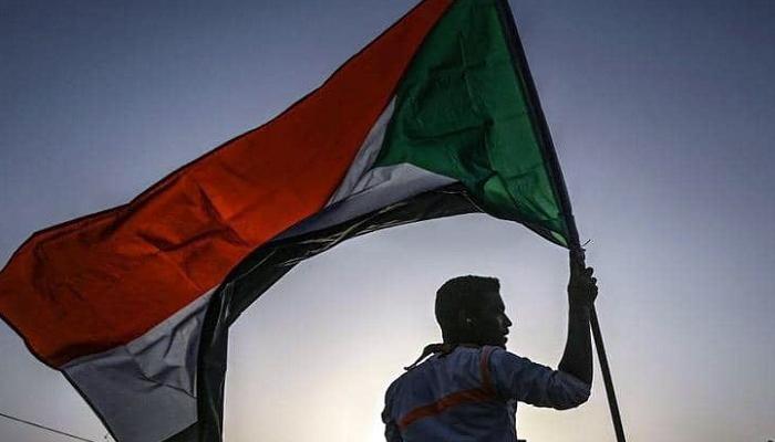  لقاء ثلاثي في أبو ظبي.. هل توقع السودان اتفاق تطبيع مع إسرائيل؟ 
