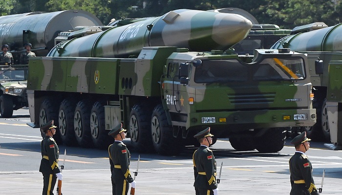 الاستخبارات الأمريكية ترفع السرية عن تعقب حشد الصواريخ الصينية
