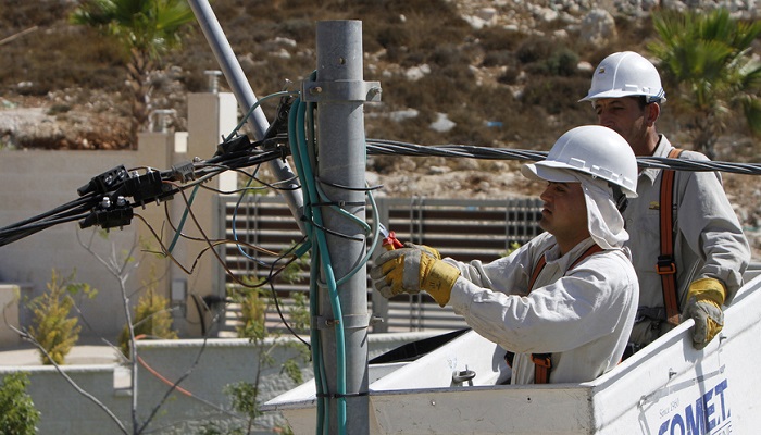 قطع التيار الكهربائي عن مناطق واسعة في رام الله يومي السبت والاحد
