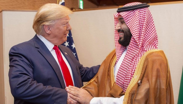 ترامب يؤكد أنه "أنقذ
