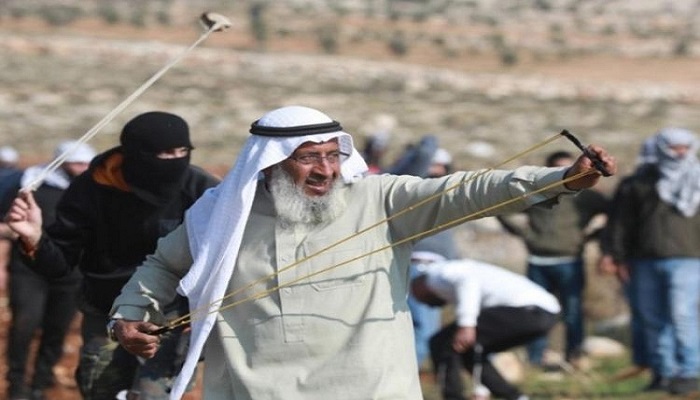 طاقم محامين خاص من
