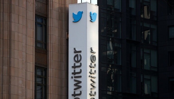 تويتر يغلق أكثر من 70 ألف حساب مرتبطة بـ