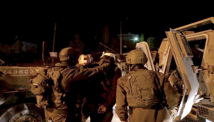 الاحتلال يعتقل 16 مواطنا من الضفة