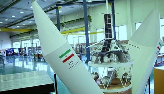 المنظمة الفضائية الإيرانية تتسلم القمر الصناعي 